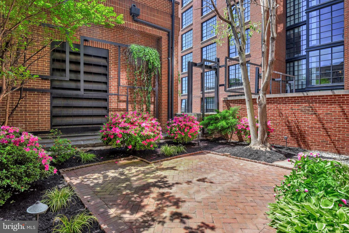 3303 WATER ST NW #3I, WASHINGTON, District Of Columbia 20007, 2 Bedrooms Bedrooms, ,2 BathroomsBathrooms,Residential,For sale,3303 WATER ST NW #3I,DCDC2197468 MLS # DCDC2197468