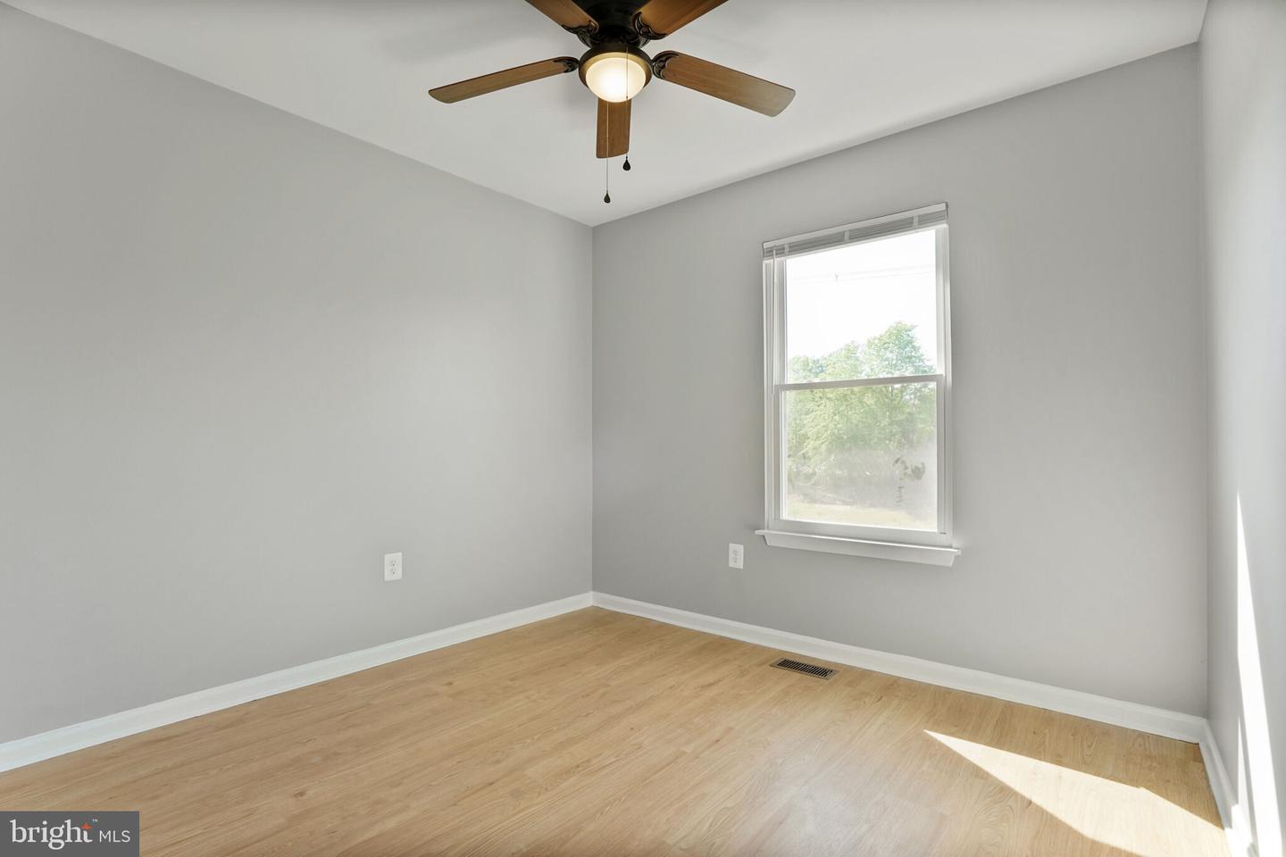 3655 DAHLGREN PL, DUMFRIES, Virginia 22026, 3 Bedrooms Bedrooms, ,3 BathroomsBathrooms,Residential,For sale,3655 DAHLGREN PL,VAPW2092900 MLS # VAPW2092900