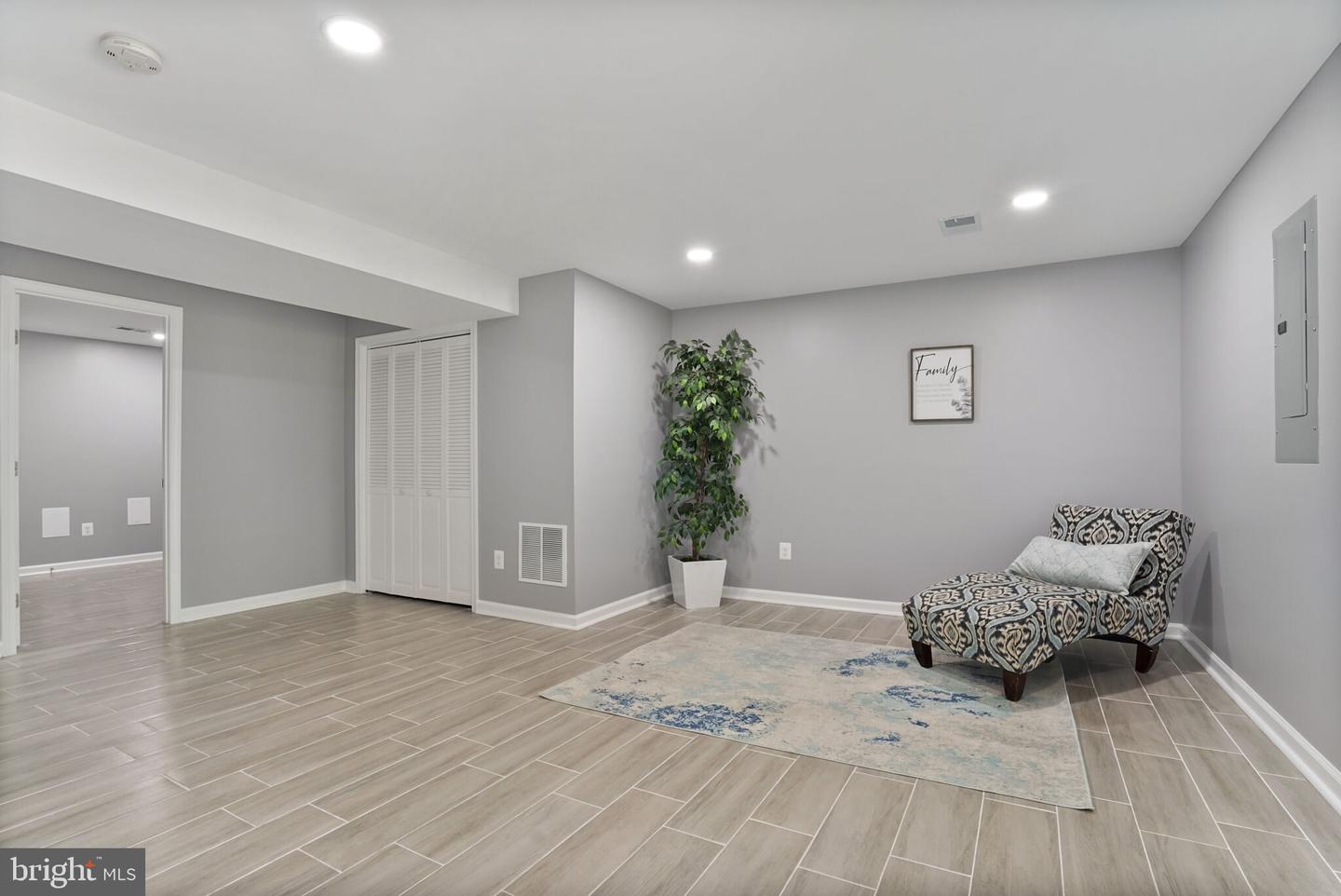 3655 DAHLGREN PL, DUMFRIES, Virginia 22026, 3 Bedrooms Bedrooms, ,3 BathroomsBathrooms,Residential,For sale,3655 DAHLGREN PL,VAPW2092900 MLS # VAPW2092900