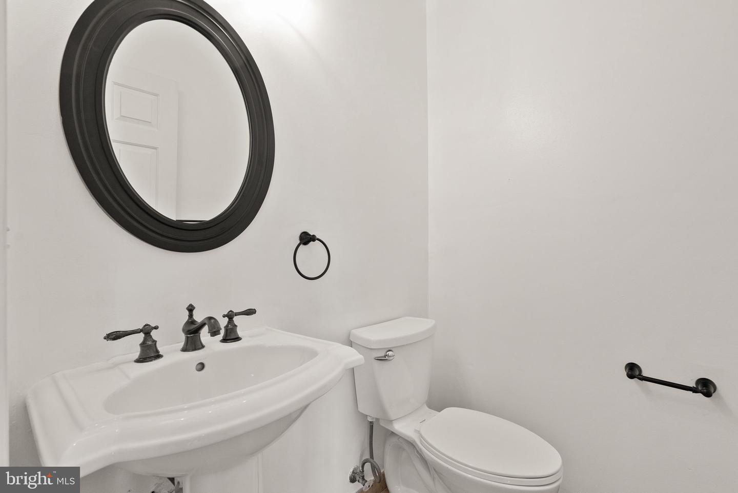 8483 HALLIE ROSE ST, ALEXANDRIA, Virginia 22309, 3 Bedrooms Bedrooms, ,2 BathroomsBathrooms,Residential,For sale,8483 HALLIE ROSE ST,VAFX2236556 MLS # VAFX2236556