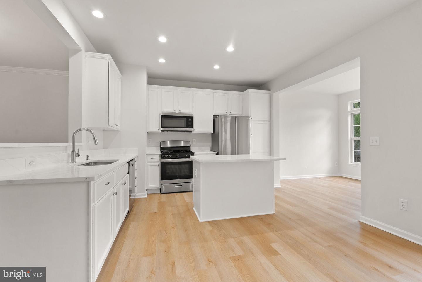 8483 HALLIE ROSE ST, ALEXANDRIA, Virginia 22309, 3 Bedrooms Bedrooms, ,2 BathroomsBathrooms,Residential,For sale,8483 HALLIE ROSE ST,VAFX2236556 MLS # VAFX2236556