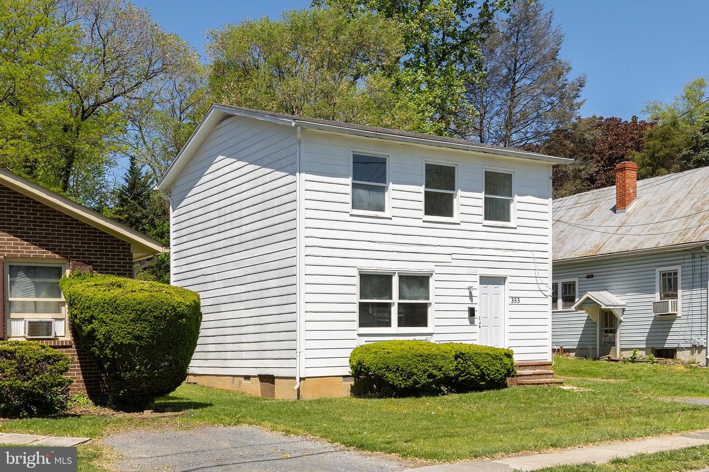 353 SHAWNEE AVE, WINCHESTER, Virginia 22601, 3 Bedrooms Bedrooms, ,1 BathroomBathrooms,Residential,For sale,353 SHAWNEE AVE,VAWI2007590 MLS # VAWI2007590