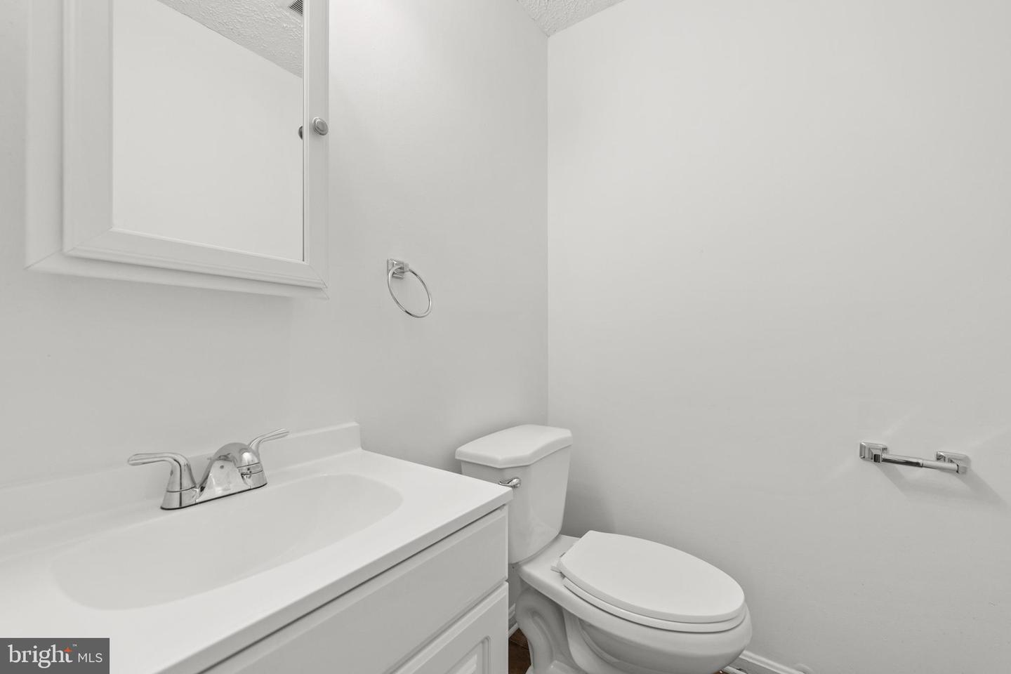 353 SHAWNEE AVE, WINCHESTER, Virginia 22601, 3 Bedrooms Bedrooms, ,1 BathroomBathrooms,Residential,For sale,353 SHAWNEE AVE,VAWI2007590 MLS # VAWI2007590