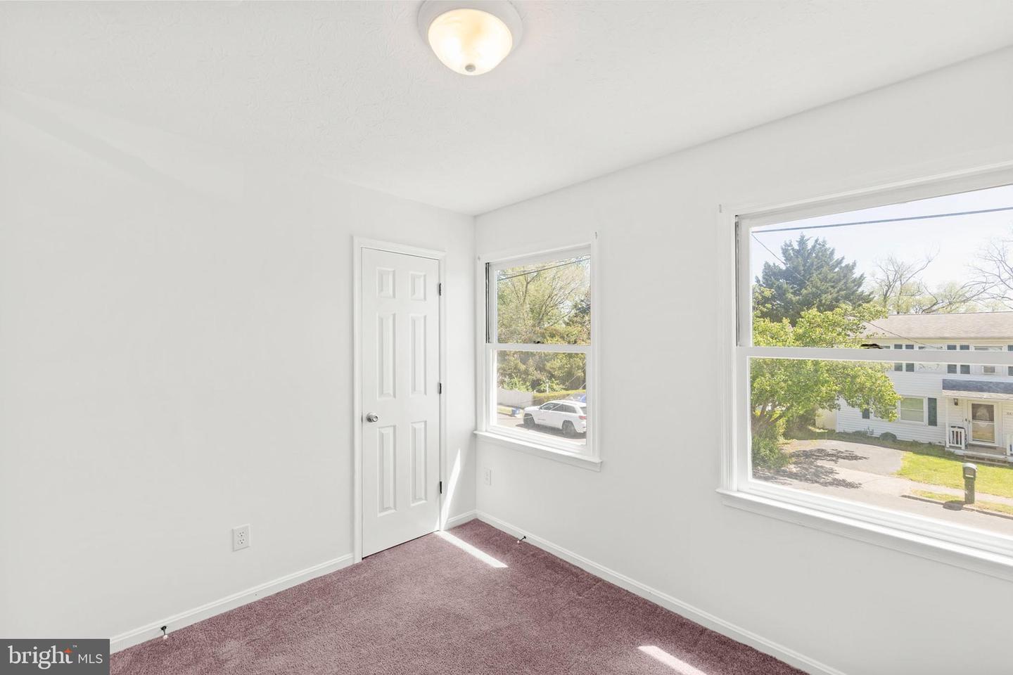 353 SHAWNEE AVE, WINCHESTER, Virginia 22601, 3 Bedrooms Bedrooms, ,1 BathroomBathrooms,Residential,For sale,353 SHAWNEE AVE,VAWI2007590 MLS # VAWI2007590
