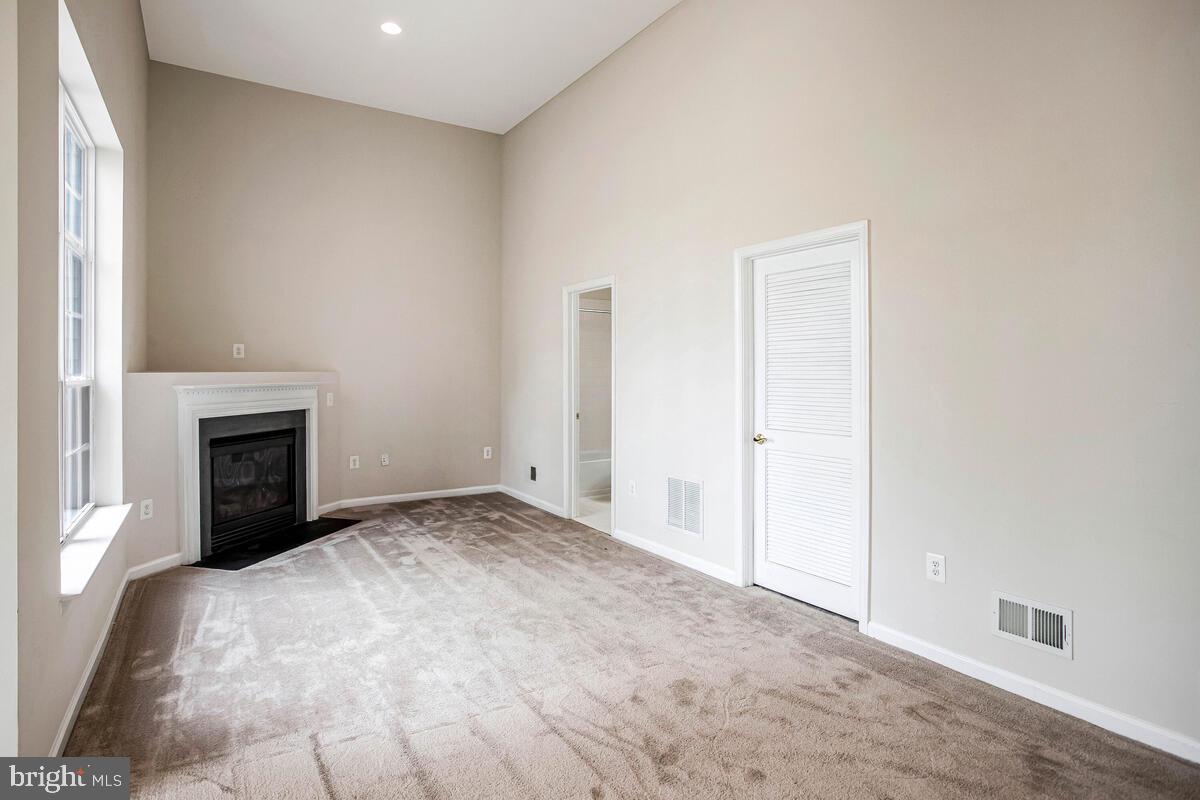 9786 CORBETT PL, MANASSAS PARK, Virginia 20111, 3 Bedrooms Bedrooms, ,3 BathroomsBathrooms,Residential,For sale,9786 CORBETT PL,VAMP2002998 MLS # VAMP2002998