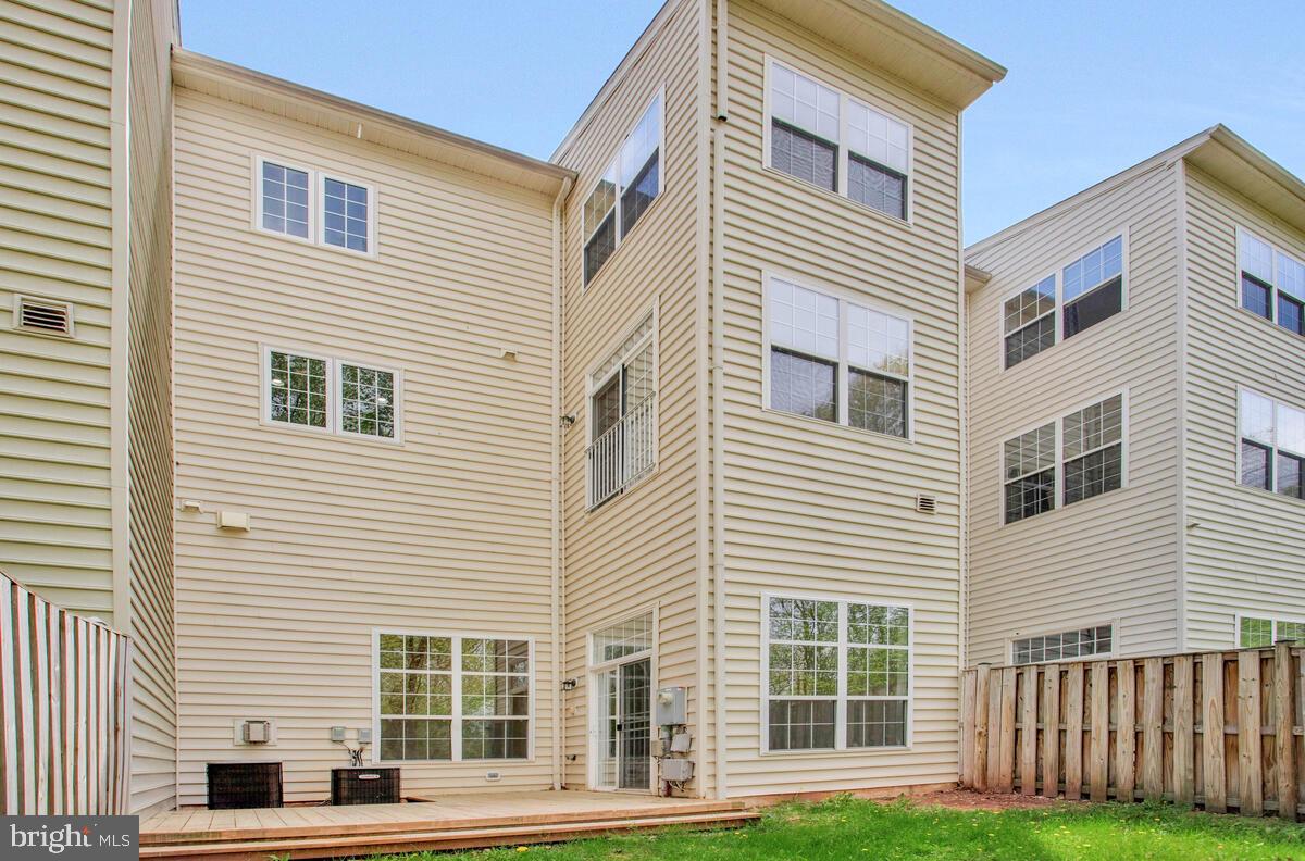 9786 CORBETT PL, MANASSAS PARK, Virginia 20111, 3 Bedrooms Bedrooms, ,3 BathroomsBathrooms,Residential,For sale,9786 CORBETT PL,VAMP2002998 MLS # VAMP2002998