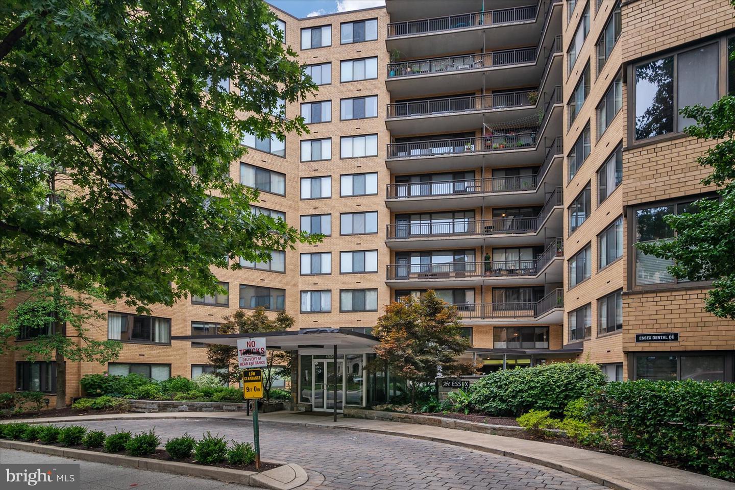 4740 CONNECTICUT AVE NW #515, WASHINGTON, District Of Columbia 20008, 2 Bedrooms Bedrooms, ,2 BathroomsBathrooms,Residential,For sale,4740 CONNECTICUT AVE NW #515,DCDC2197530 MLS # DCDC2197530