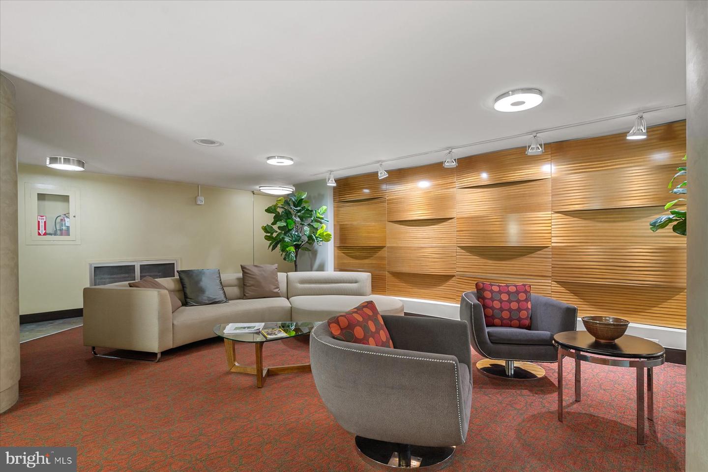 4740 CONNECTICUT AVE NW #515, WASHINGTON, District Of Columbia 20008, 2 Bedrooms Bedrooms, ,2 BathroomsBathrooms,Residential,For sale,4740 CONNECTICUT AVE NW #515,DCDC2197530 MLS # DCDC2197530
