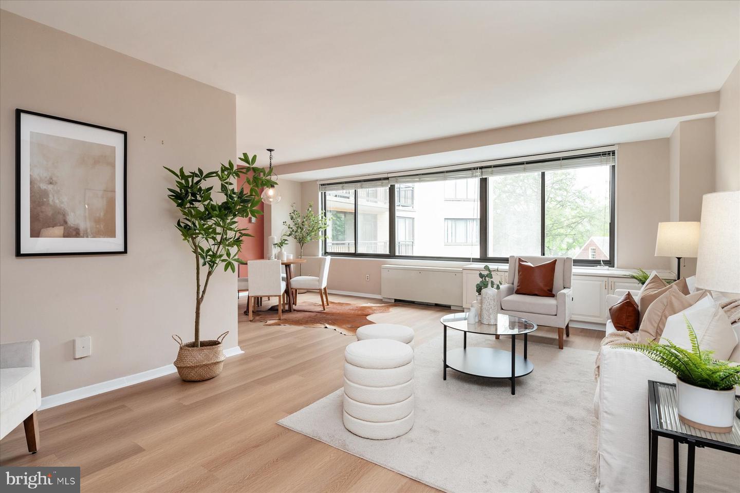 4740 CONNECTICUT AVE NW #515, WASHINGTON, District Of Columbia 20008, 2 Bedrooms Bedrooms, ,2 BathroomsBathrooms,Residential,For sale,4740 CONNECTICUT AVE NW #515,DCDC2197530 MLS # DCDC2197530