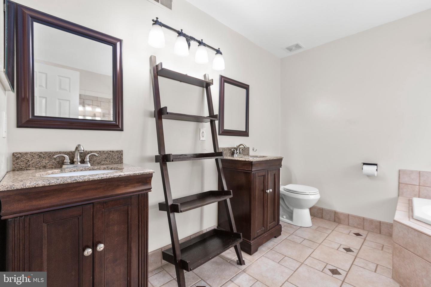5 MORRISSEY STONE CT, STAFFORD, Virginia 22554, 4 Bedrooms Bedrooms, ,2 BathroomsBathrooms,Residential,For sale,5 MORRISSEY STONE CT,VAST2038194 MLS # VAST2038194