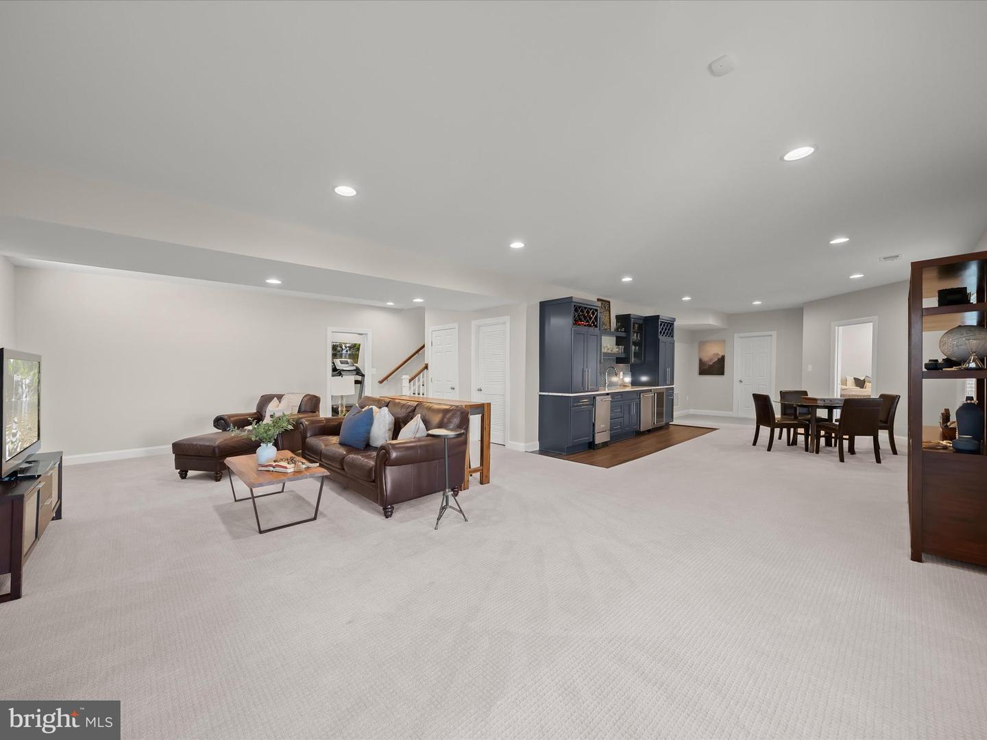 15918 WATERFORD MEADOW PL, HAMILTON, Virginia 20158, 6 Bedrooms Bedrooms, ,6 BathroomsBathrooms,Residential,For sale,15918 WATERFORD MEADOW PL,VALO2094856 MLS # VALO2094856