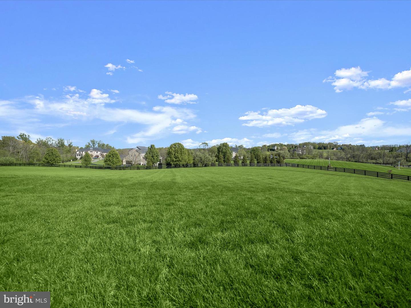 15918 WATERFORD MEADOW PL, HAMILTON, Virginia 20158, 6 Bedrooms Bedrooms, ,6 BathroomsBathrooms,Residential,For sale,15918 WATERFORD MEADOW PL,VALO2094856 MLS # VALO2094856