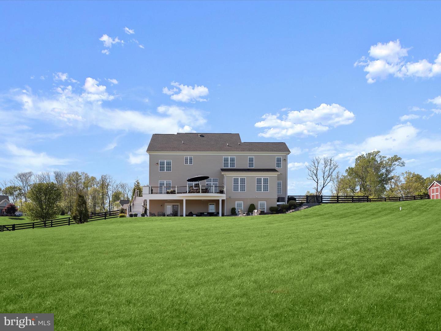 15918 WATERFORD MEADOW PL, HAMILTON, Virginia 20158, 6 Bedrooms Bedrooms, ,6 BathroomsBathrooms,Residential,For sale,15918 WATERFORD MEADOW PL,VALO2094856 MLS # VALO2094856