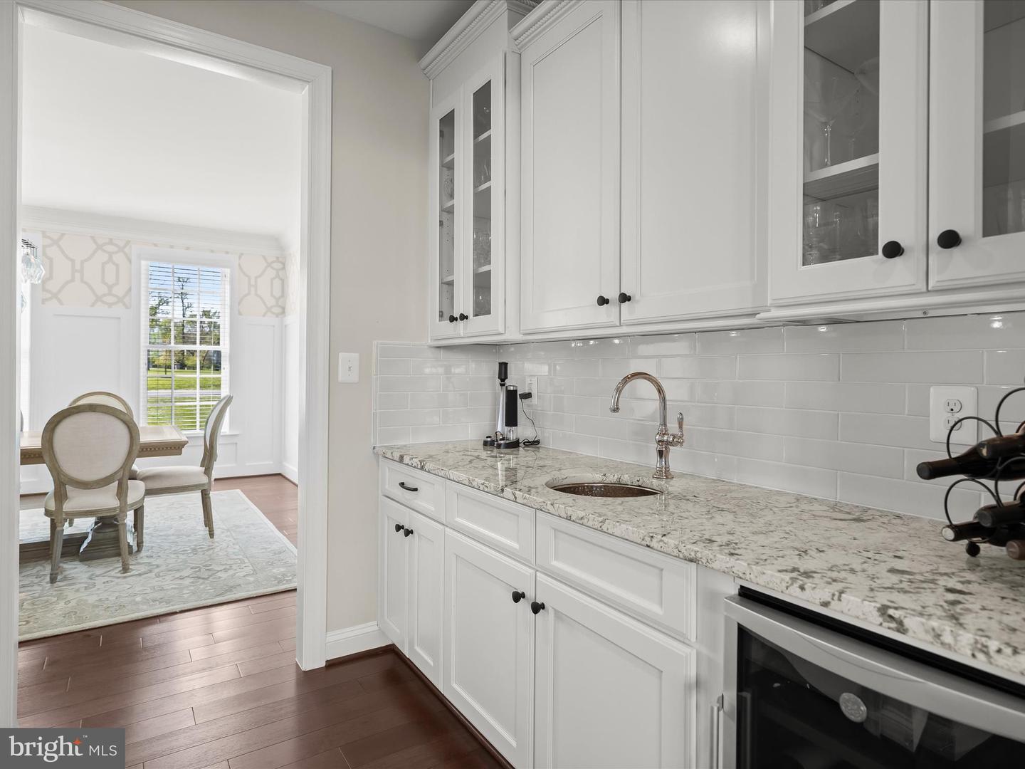 15918 WATERFORD MEADOW PL, HAMILTON, Virginia 20158, 6 Bedrooms Bedrooms, ,6 BathroomsBathrooms,Residential,For sale,15918 WATERFORD MEADOW PL,VALO2094856 MLS # VALO2094856