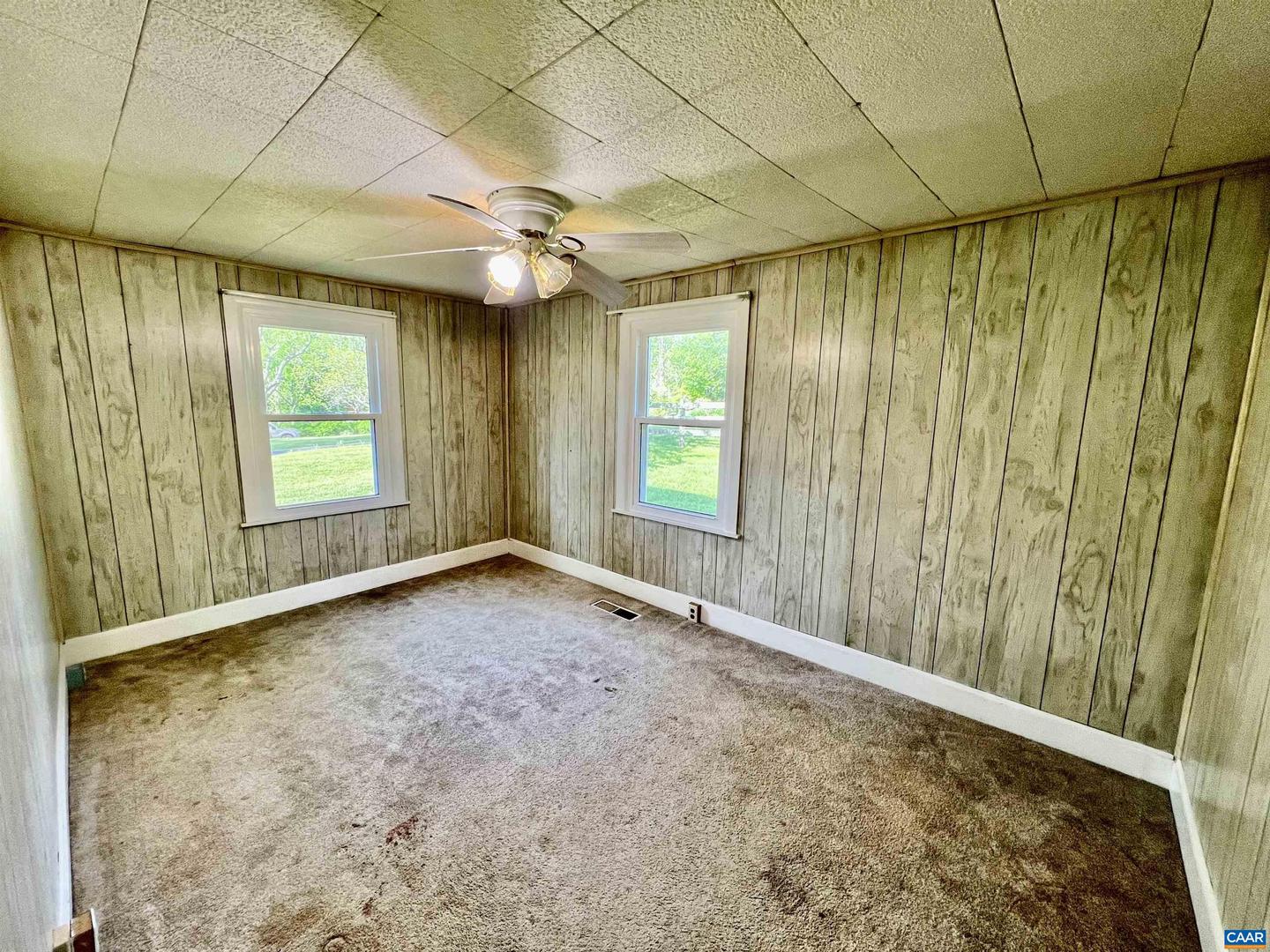 292 SUMMIT CHURCH RD, BRIDGEWATER, Virginia 22812, 3 Bedrooms Bedrooms, ,1 BathroomBathrooms,Residential,For sale,292 SUMMIT CHURCH RD,663697 MLS # 663697