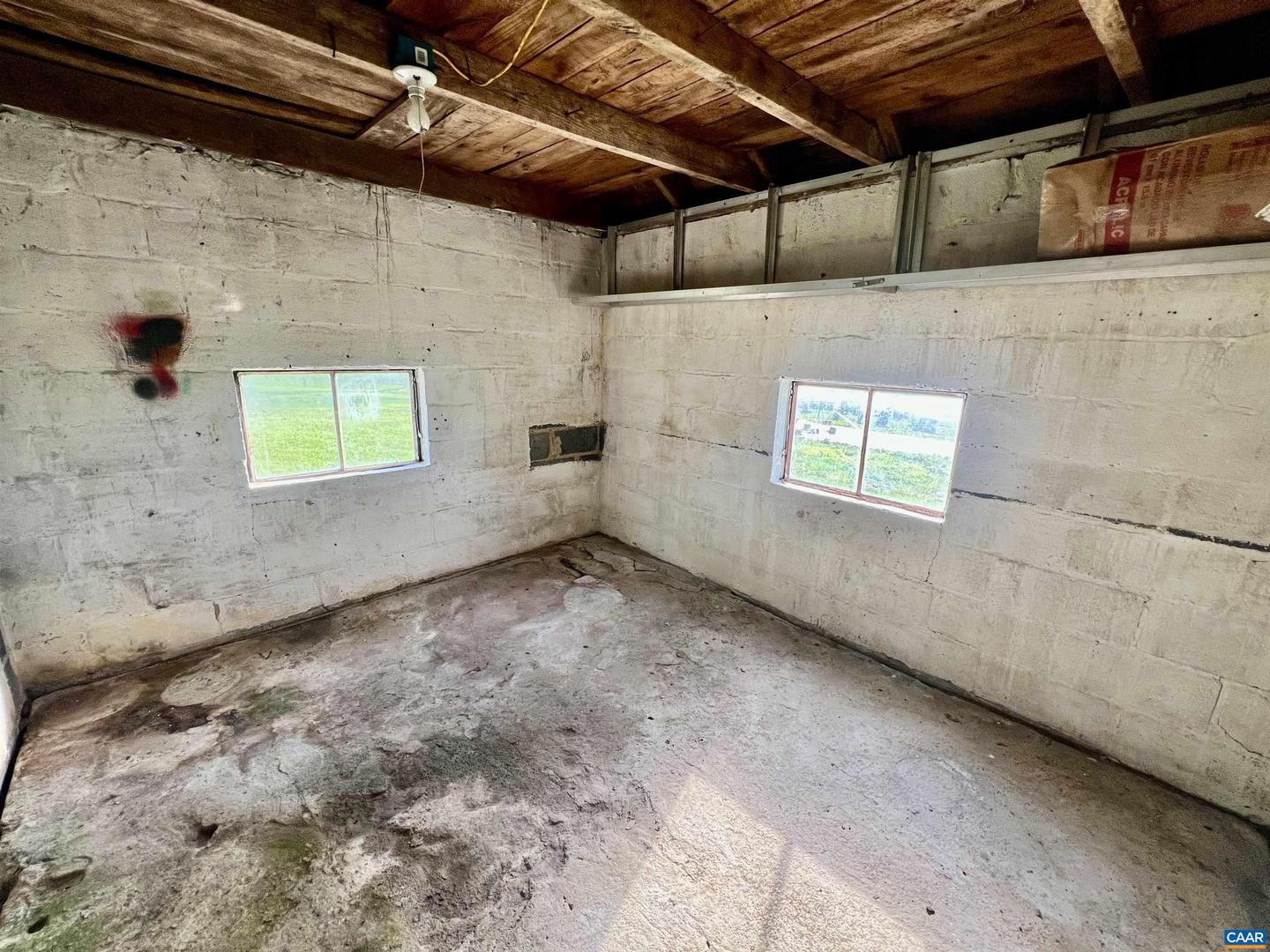 292 SUMMIT CHURCH RD, BRIDGEWATER, Virginia 22812, 3 Bedrooms Bedrooms, ,1 BathroomBathrooms,Residential,For sale,292 SUMMIT CHURCH RD,663697 MLS # 663697