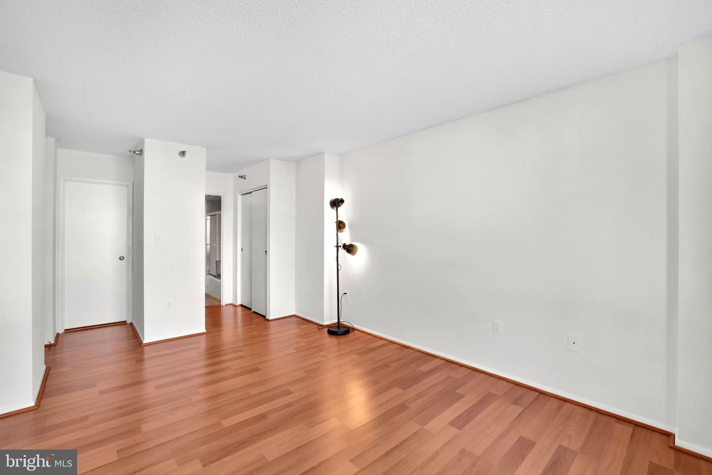 1808 OLD MEADOW RD #1015, MCLEAN, Virginia 22102, 2 Bedrooms Bedrooms, ,2 BathroomsBathrooms,Residential,For sale,1808 OLD MEADOW RD #1015,VAFX2236640 MLS # VAFX2236640
