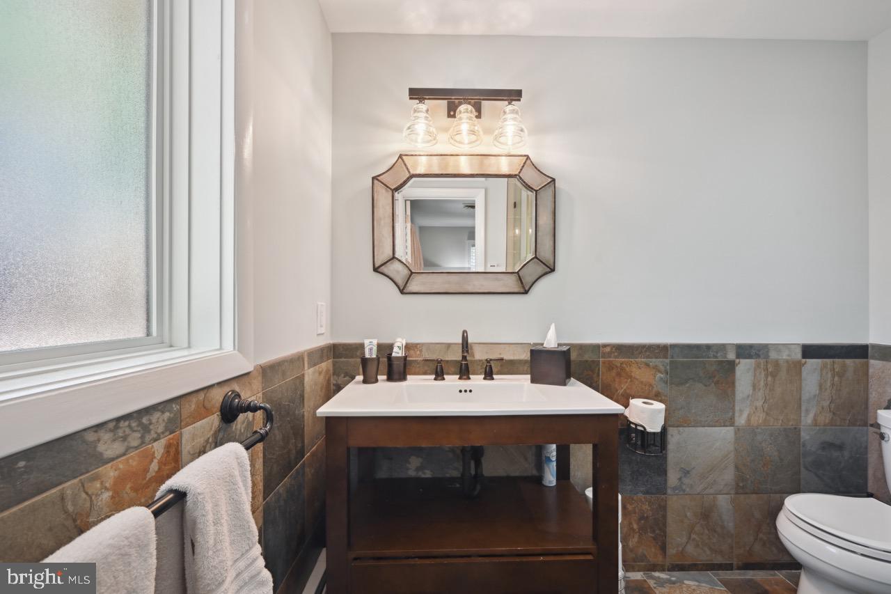 8902 SOUTHWICK ST, FAIRFAX, Virginia 22031, 4 Bedrooms Bedrooms, ,3 BathroomsBathrooms,Residential,For sale,8902 SOUTHWICK ST,VAFX2236672 MLS # VAFX2236672