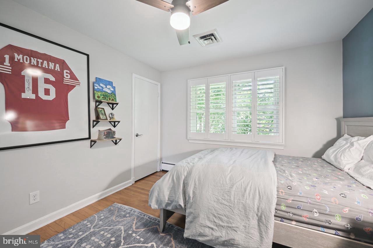 8902 SOUTHWICK ST, FAIRFAX, Virginia 22031, 4 Bedrooms Bedrooms, ,3 BathroomsBathrooms,Residential,For sale,8902 SOUTHWICK ST,VAFX2236672 MLS # VAFX2236672