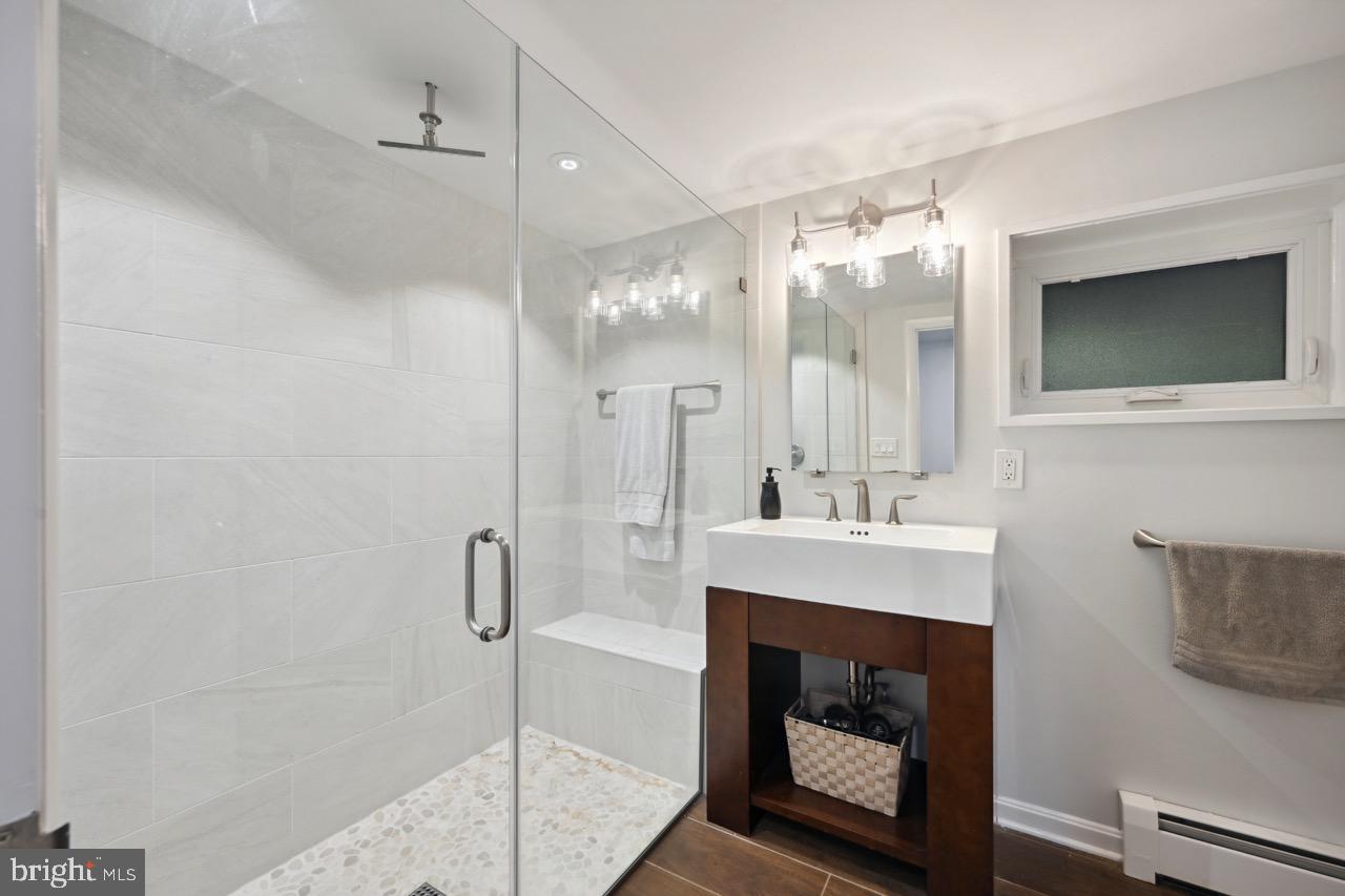 8902 SOUTHWICK ST, FAIRFAX, Virginia 22031, 4 Bedrooms Bedrooms, ,3 BathroomsBathrooms,Residential,For sale,8902 SOUTHWICK ST,VAFX2236672 MLS # VAFX2236672