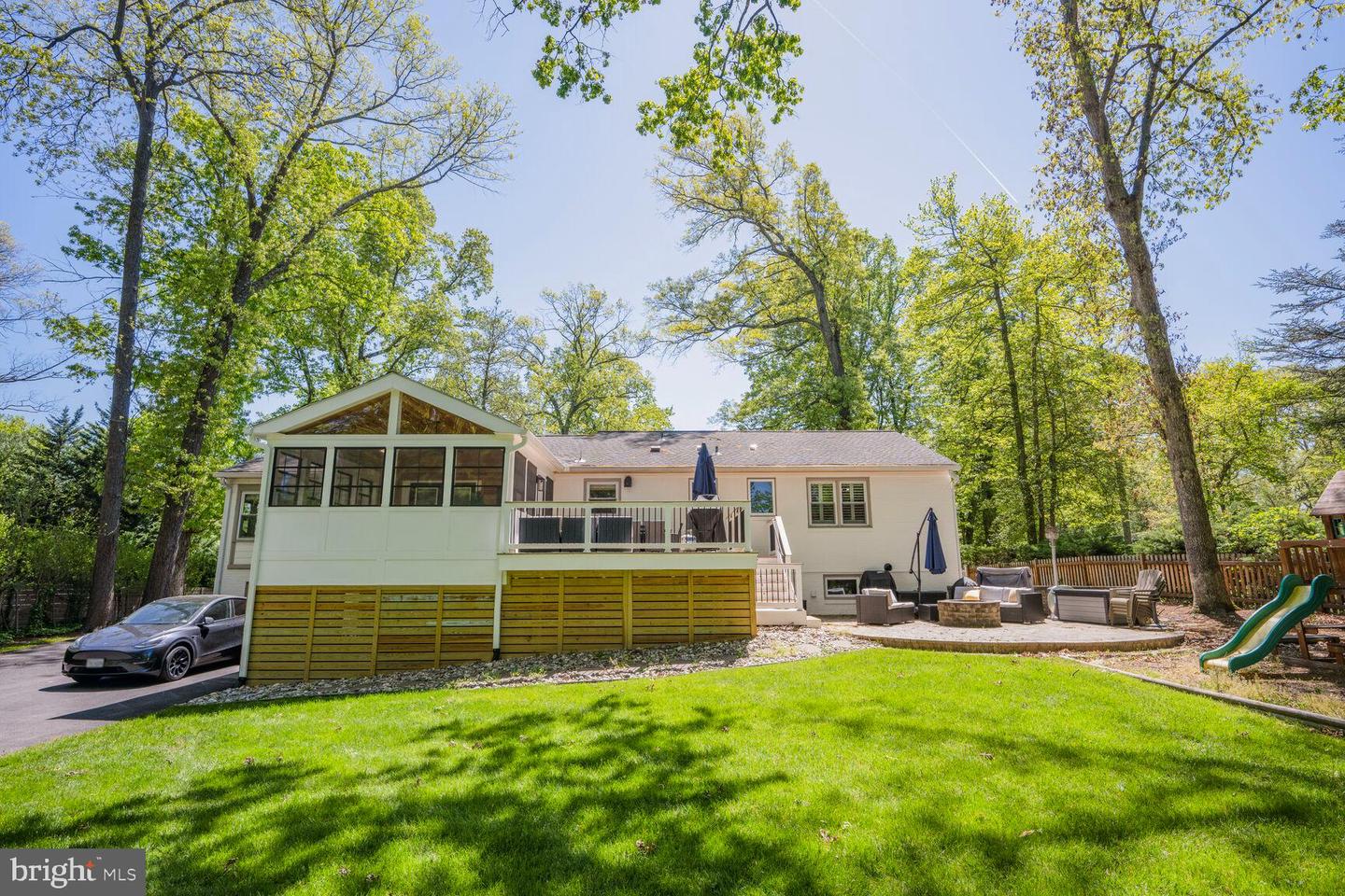8902 SOUTHWICK ST, FAIRFAX, Virginia 22031, 4 Bedrooms Bedrooms, ,3 BathroomsBathrooms,Residential,For sale,8902 SOUTHWICK ST,VAFX2236672 MLS # VAFX2236672