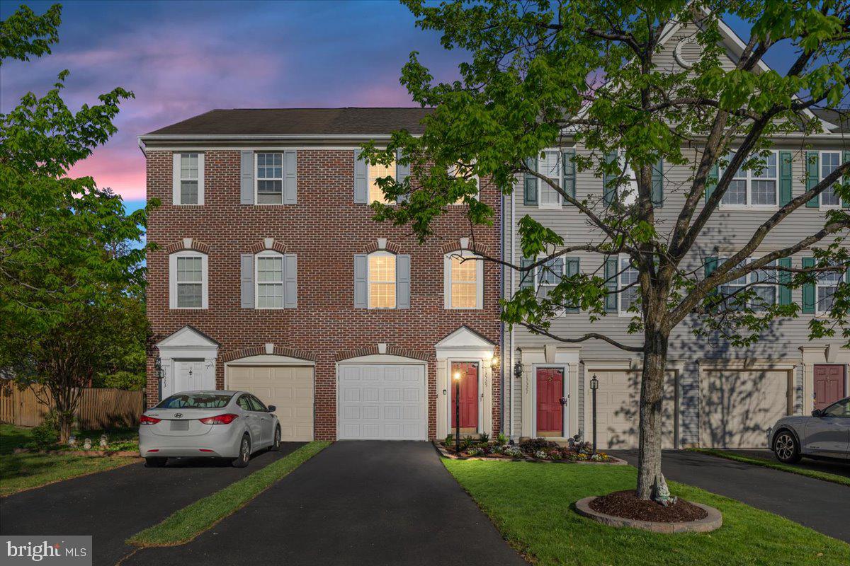 13525 COLESMIRE GATE WAY, BRISTOW, Virginia 20136, 2 Bedrooms Bedrooms, ,1 BathroomBathrooms,Residential,For sale,13525 COLESMIRE GATE WAY,VAPW2093196 MLS # VAPW2093196