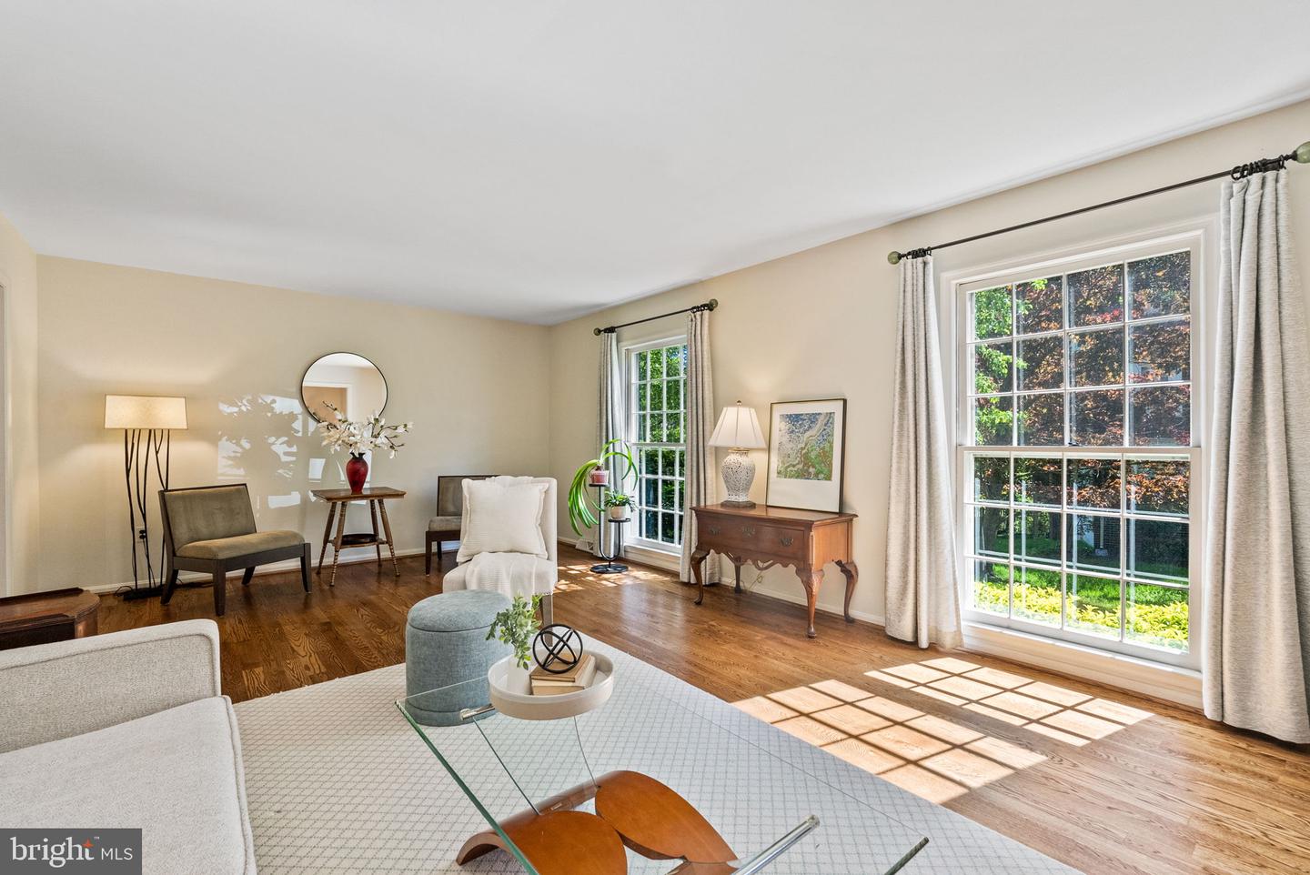 4910 GLOXINIA CT, ANNANDALE, Virginia 22003, 4 Bedrooms Bedrooms, ,2 BathroomsBathrooms,Residential,For sale,4910 GLOXINIA CT,VAFX2236668 MLS # VAFX2236668
