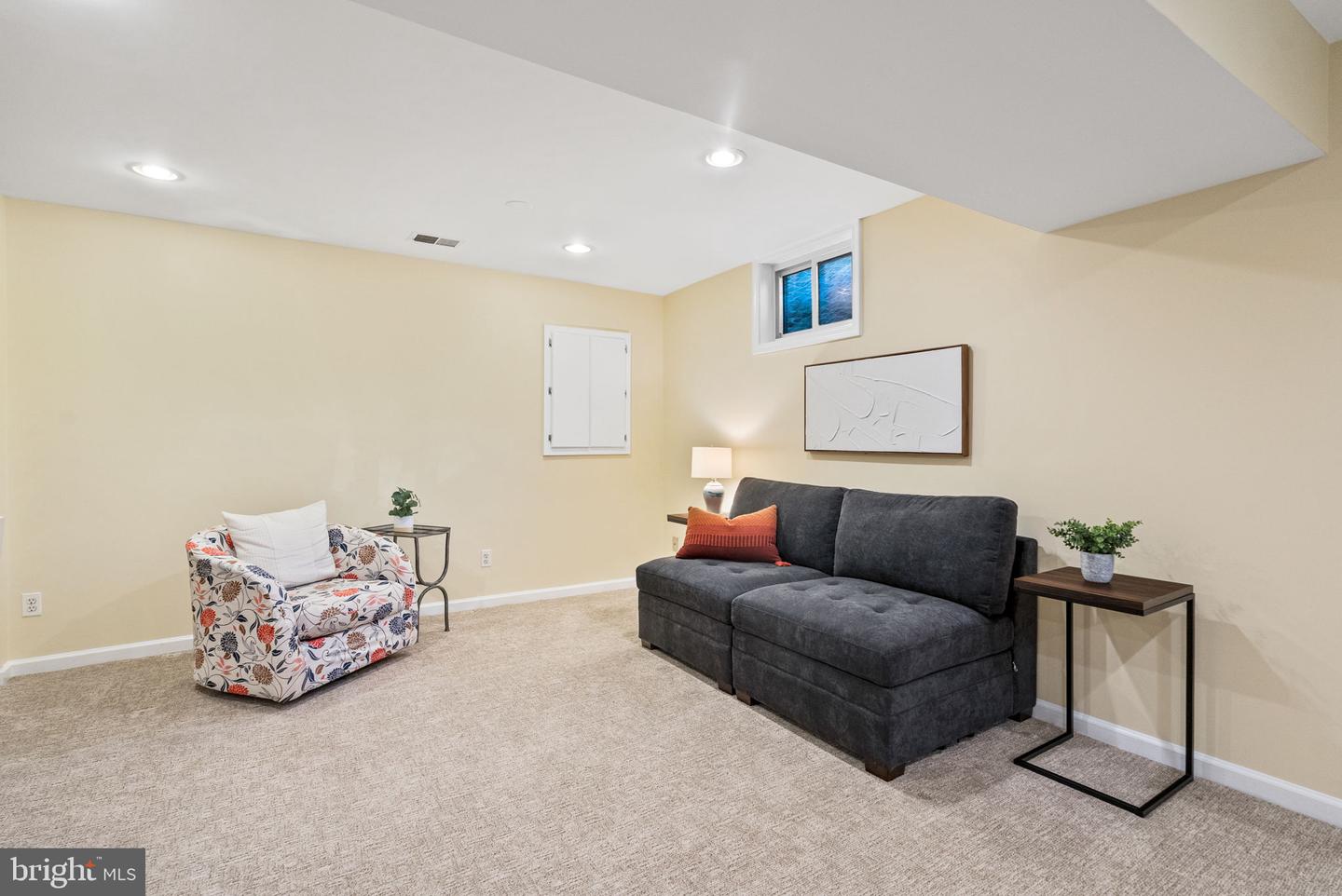 4910 GLOXINIA CT, ANNANDALE, Virginia 22003, 4 Bedrooms Bedrooms, ,2 BathroomsBathrooms,Residential,For sale,4910 GLOXINIA CT,VAFX2236668 MLS # VAFX2236668