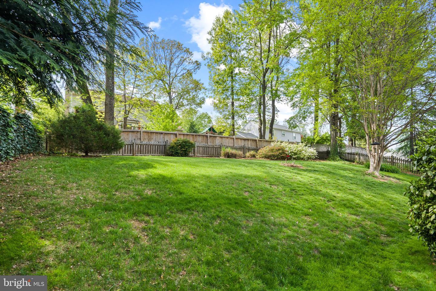4910 GLOXINIA CT, ANNANDALE, Virginia 22003, 4 Bedrooms Bedrooms, ,2 BathroomsBathrooms,Residential,For sale,4910 GLOXINIA CT,VAFX2236668 MLS # VAFX2236668