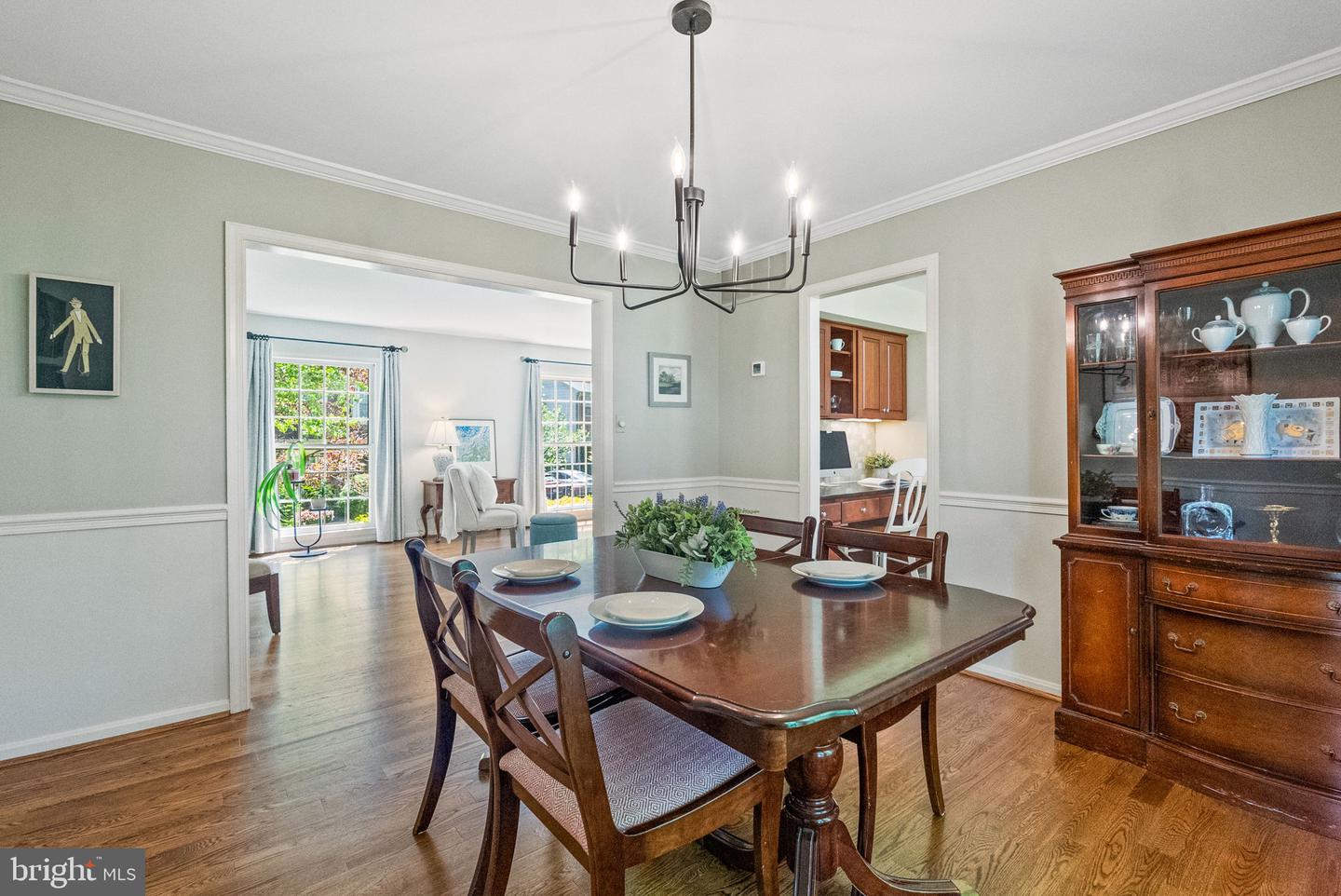 4910 GLOXINIA CT, ANNANDALE, Virginia 22003, 4 Bedrooms Bedrooms, ,2 BathroomsBathrooms,Residential,For sale,4910 GLOXINIA CT,VAFX2236668 MLS # VAFX2236668