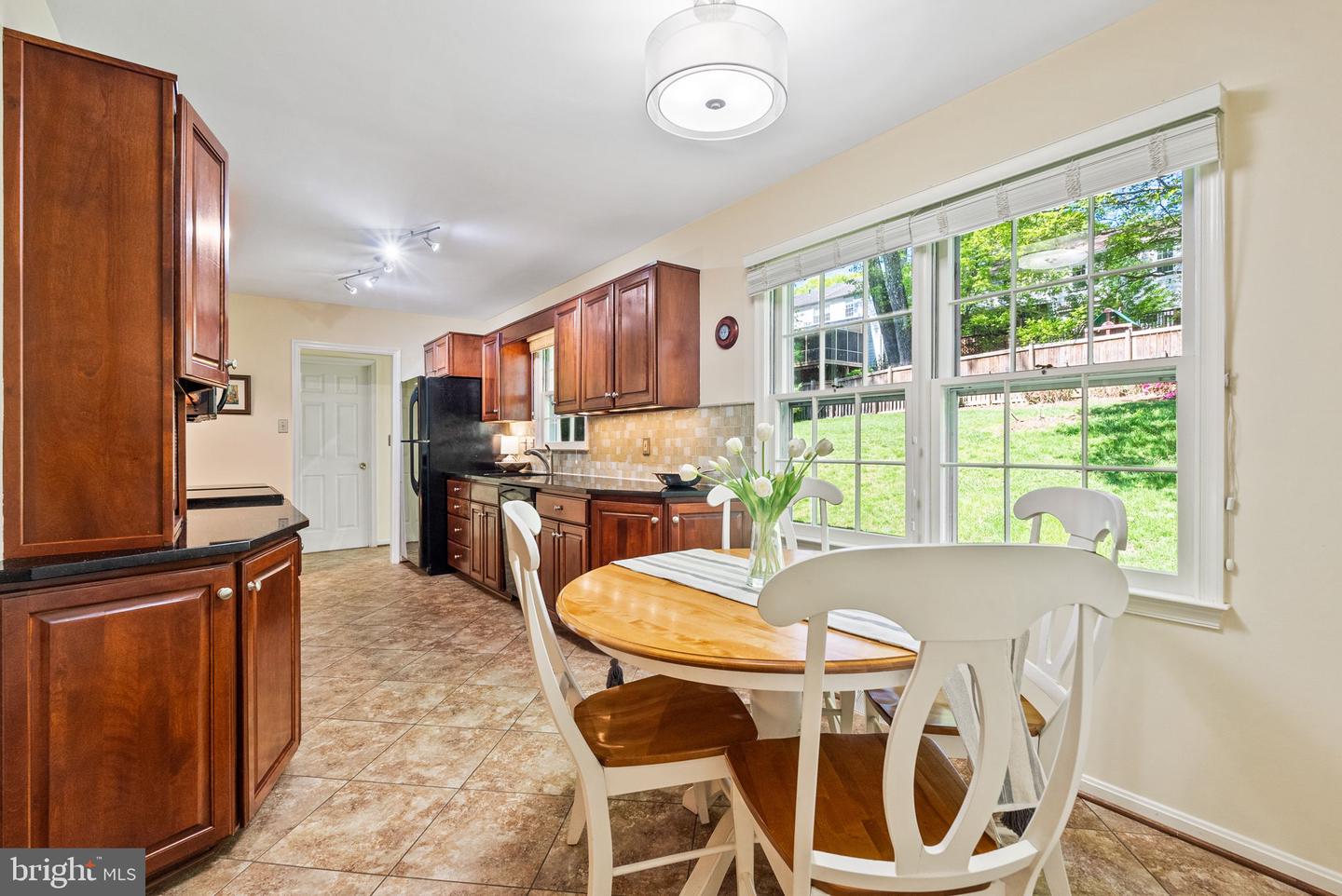 4910 GLOXINIA CT, ANNANDALE, Virginia 22003, 4 Bedrooms Bedrooms, ,2 BathroomsBathrooms,Residential,For sale,4910 GLOXINIA CT,VAFX2236668 MLS # VAFX2236668
