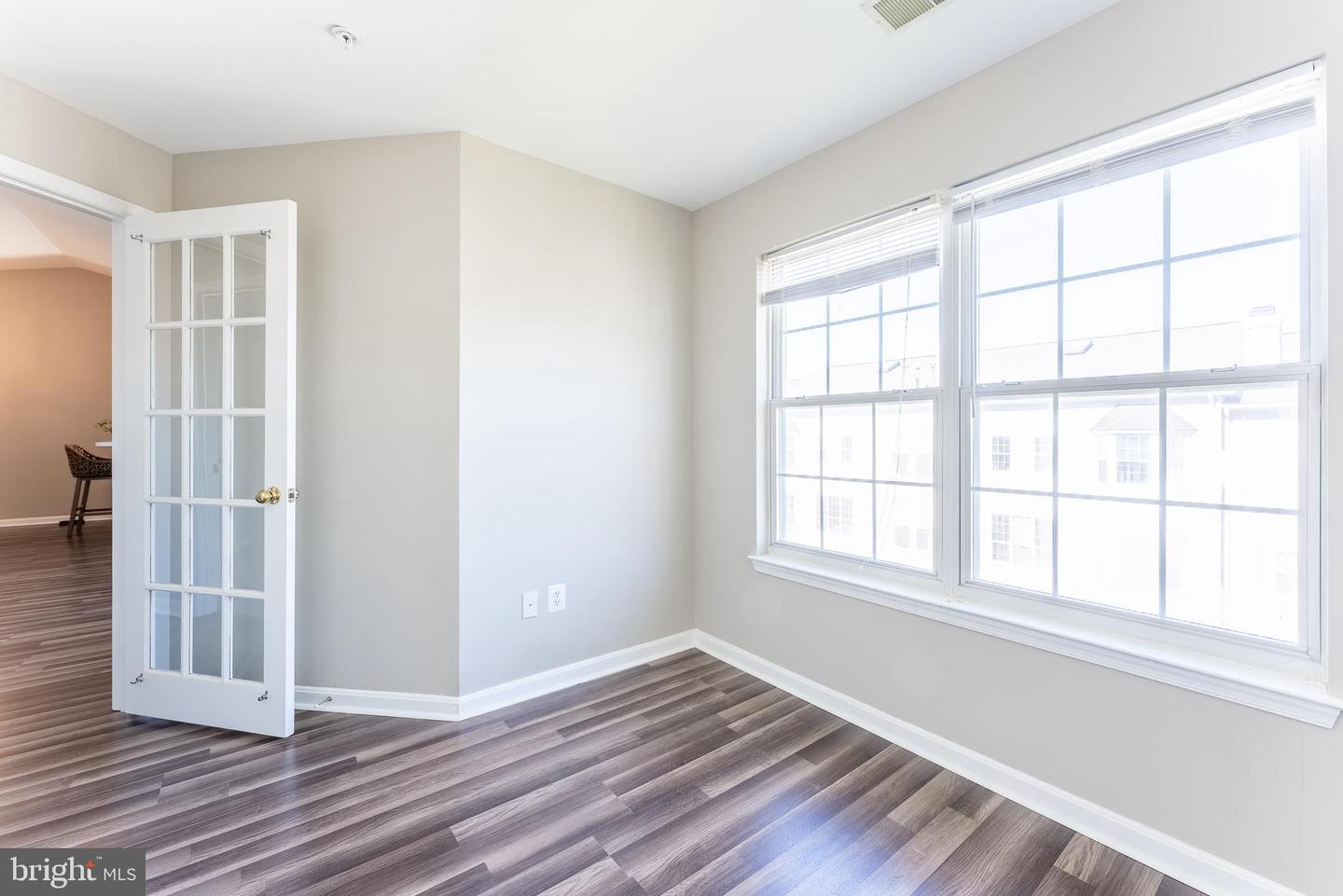 645 CONSTELLATION SQ SE #L, LEESBURG, Virginia 20175, 2 Bedrooms Bedrooms, ,1 BathroomBathrooms,Residential,For sale,645 CONSTELLATION SQ SE #L,VALO2094866 MLS # VALO2094866
