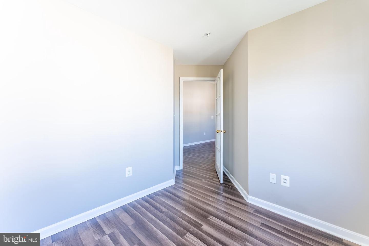645 CONSTELLATION SQ SE #L, LEESBURG, Virginia 20175, 2 Bedrooms Bedrooms, ,1 BathroomBathrooms,Residential,For sale,645 CONSTELLATION SQ SE #L,VALO2094866 MLS # VALO2094866