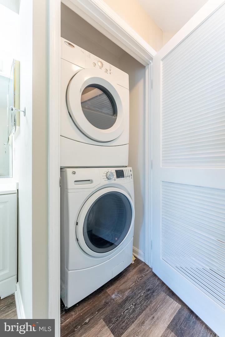 645 CONSTELLATION SQ SE #L, LEESBURG, Virginia 20175, 2 Bedrooms Bedrooms, ,1 BathroomBathrooms,Residential,For sale,645 CONSTELLATION SQ SE #L,VALO2094866 MLS # VALO2094866
