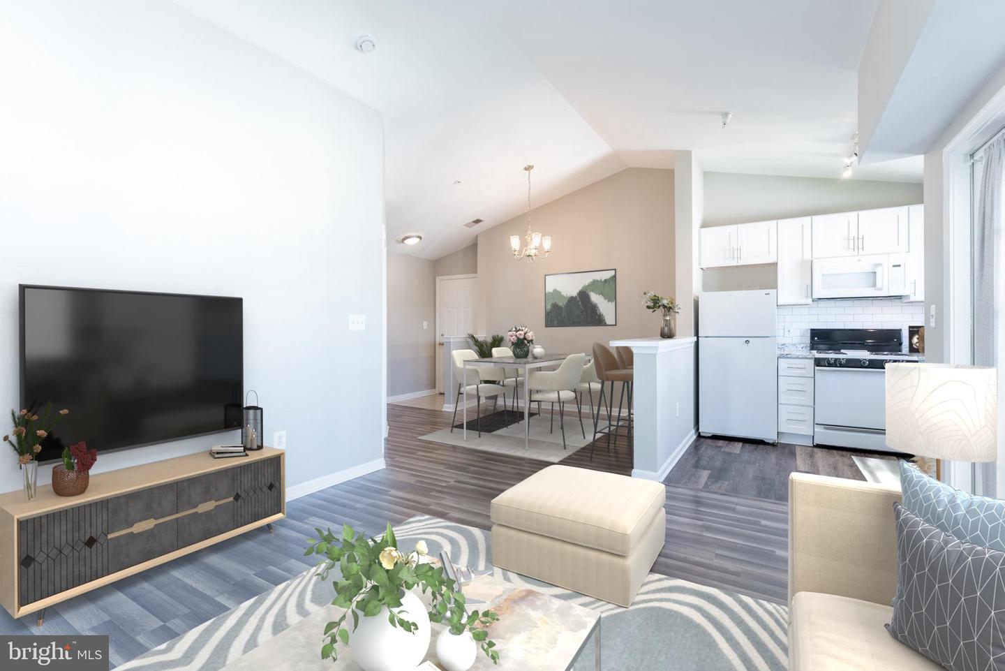 645 CONSTELLATION SQ SE #L, LEESBURG, Virginia 20175, 2 Bedrooms Bedrooms, ,1 BathroomBathrooms,Residential,For sale,645 CONSTELLATION SQ SE #L,VALO2094866 MLS # VALO2094866
