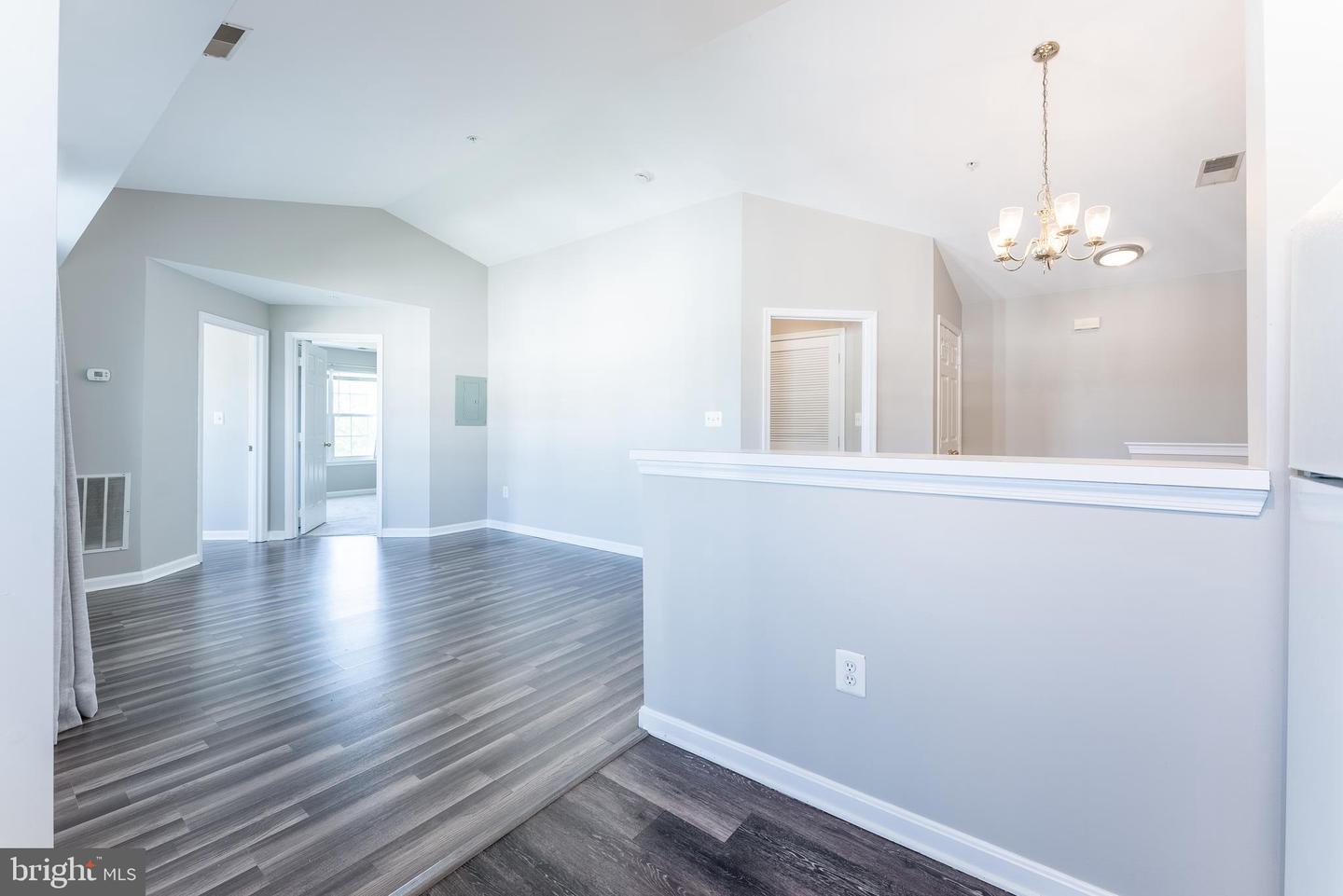 645 CONSTELLATION SQ SE #L, LEESBURG, Virginia 20175, 2 Bedrooms Bedrooms, ,1 BathroomBathrooms,Residential,For sale,645 CONSTELLATION SQ SE #L,VALO2094866 MLS # VALO2094866