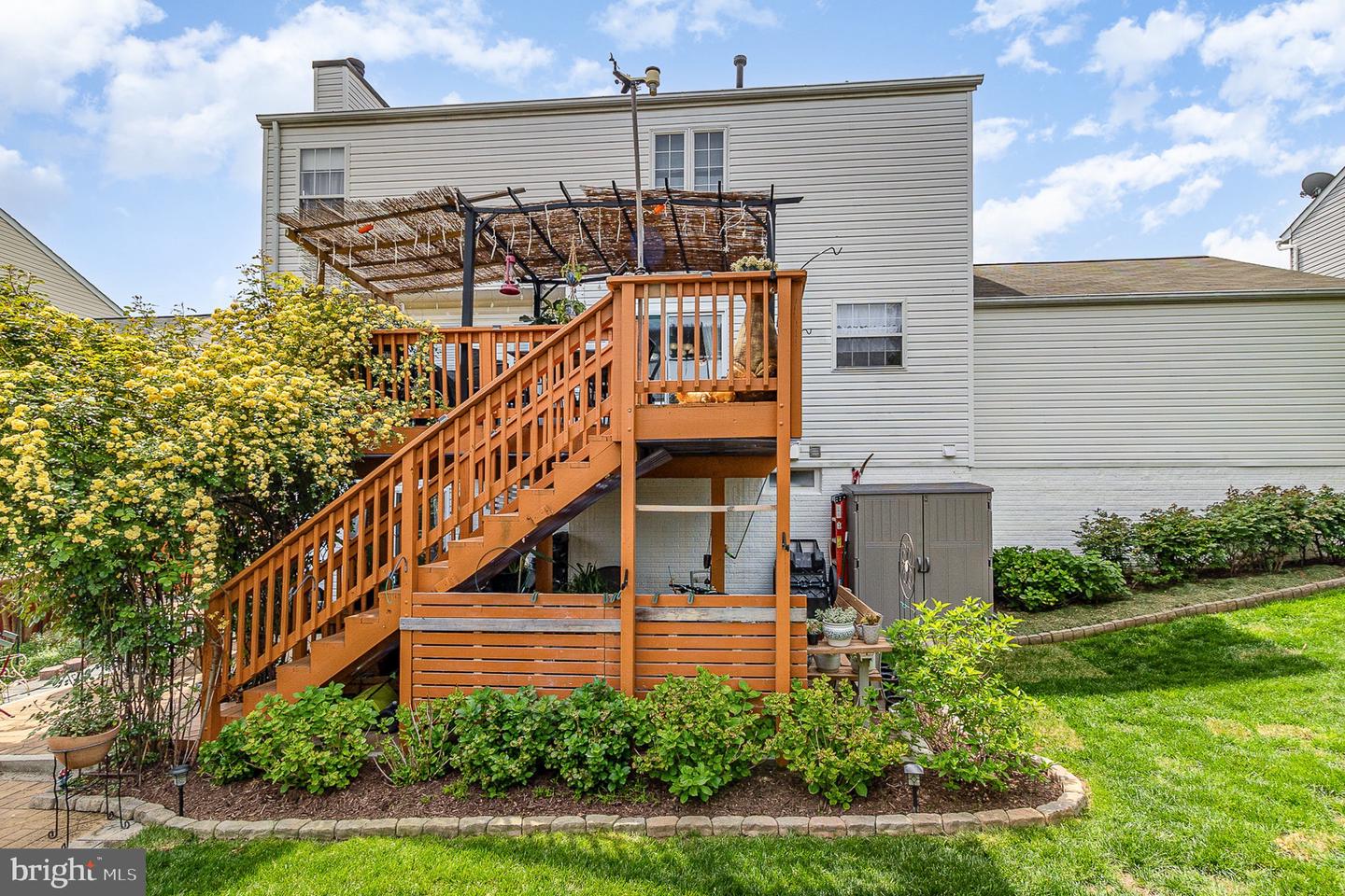 2014 GERMANDER WAY, WOODBRIDGE, Virginia 22192, 4 Bedrooms Bedrooms, ,2 BathroomsBathrooms,Residential,For sale,2014 GERMANDER WAY,VAPW2093186 MLS # VAPW2093186