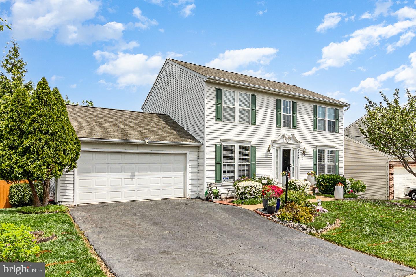 2014 GERMANDER WAY, WOODBRIDGE, Virginia 22192, 4 Bedrooms Bedrooms, ,2 BathroomsBathrooms,Residential,For sale,2014 GERMANDER WAY,VAPW2093186 MLS # VAPW2093186