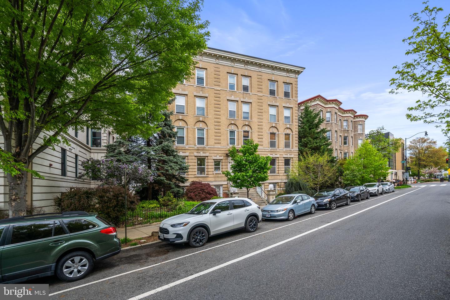 2611 ADAMS MILL RD NW #T5, WASHINGTON, District Of Columbia 20009, 1 Bedroom Bedrooms, ,1 BathroomBathrooms,Residential,For sale,2611 ADAMS MILL RD NW #T5,DCDC2197616 MLS # DCDC2197616