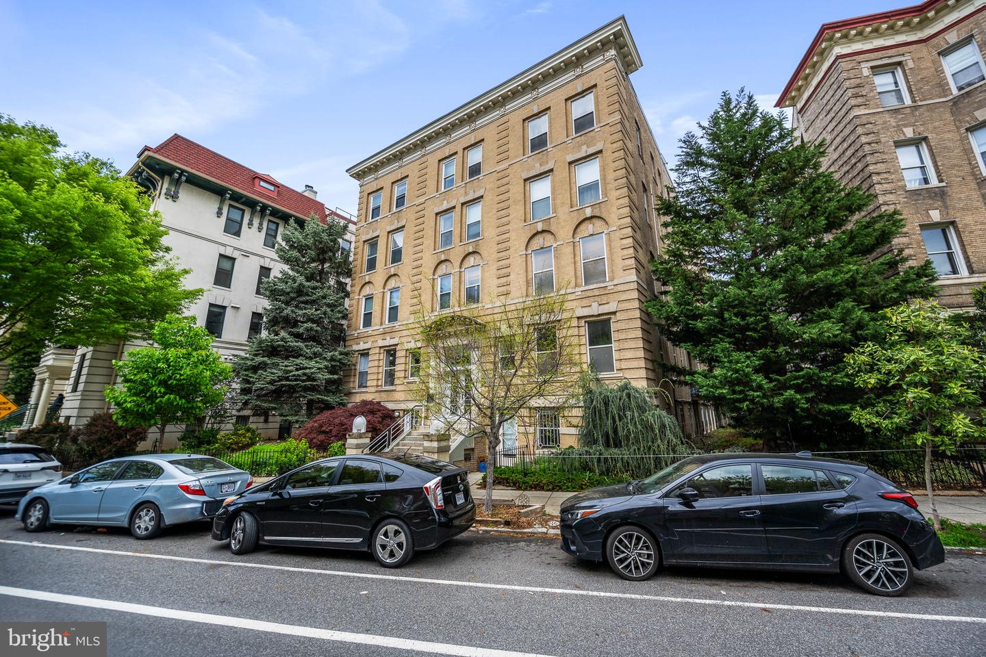 2611 ADAMS MILL RD NW #T5, WASHINGTON, District Of Columbia 20009, 1 Bedroom Bedrooms, ,1 BathroomBathrooms,Residential,For sale,2611 ADAMS MILL RD NW #T5,DCDC2197616 MLS # DCDC2197616