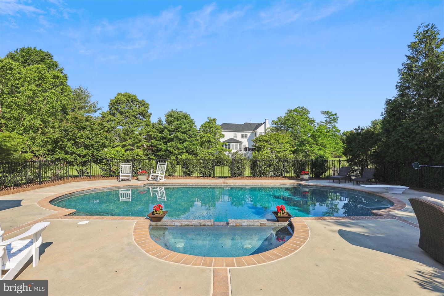 42536 FLEMMING DR, CHANTILLY, Virginia 20152, 4 Bedrooms Bedrooms, ,3 BathroomsBathrooms,Residential,For sale,42536 FLEMMING DR,VALO2094906 MLS # VALO2094906
