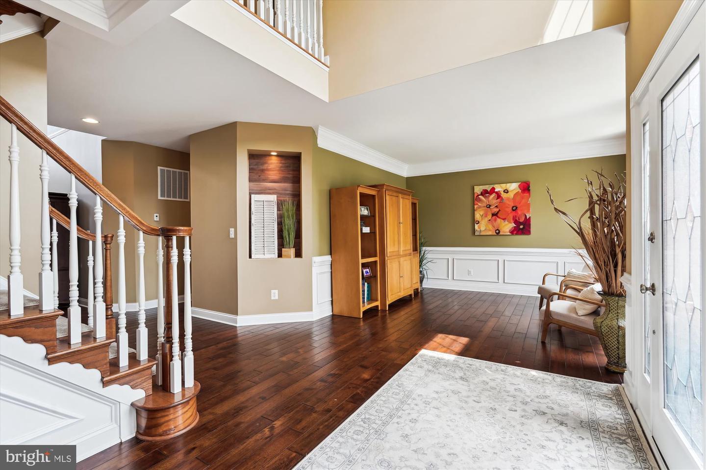 42536 FLEMMING DR, CHANTILLY, Virginia 20152, 4 Bedrooms Bedrooms, ,3 BathroomsBathrooms,Residential,For sale,42536 FLEMMING DR,VALO2094906 MLS # VALO2094906