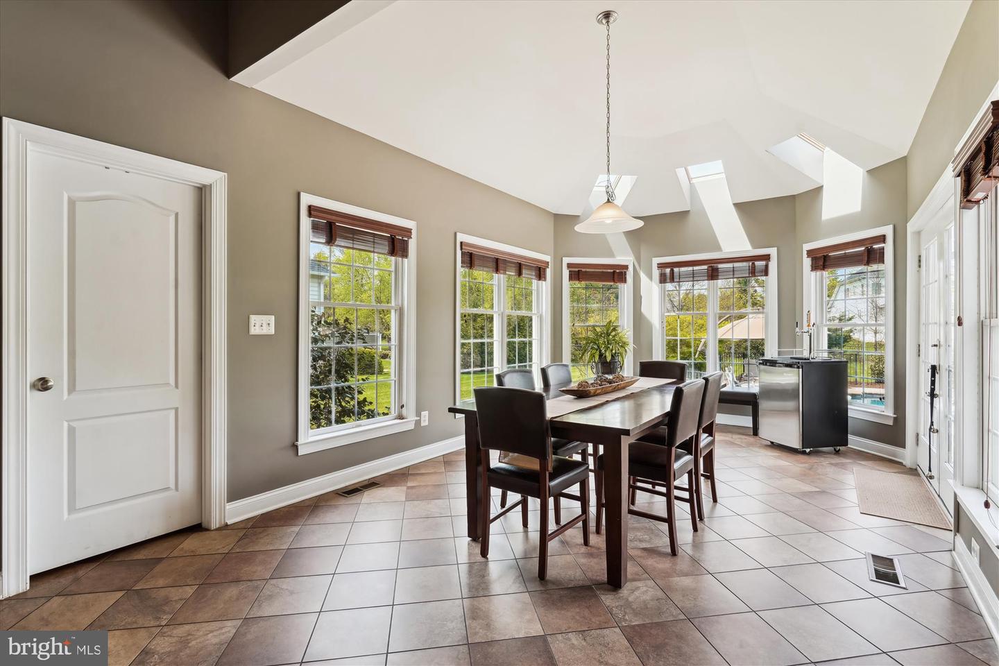 42536 FLEMMING DR, CHANTILLY, Virginia 20152, 4 Bedrooms Bedrooms, ,3 BathroomsBathrooms,Residential,For sale,42536 FLEMMING DR,VALO2094906 MLS # VALO2094906
