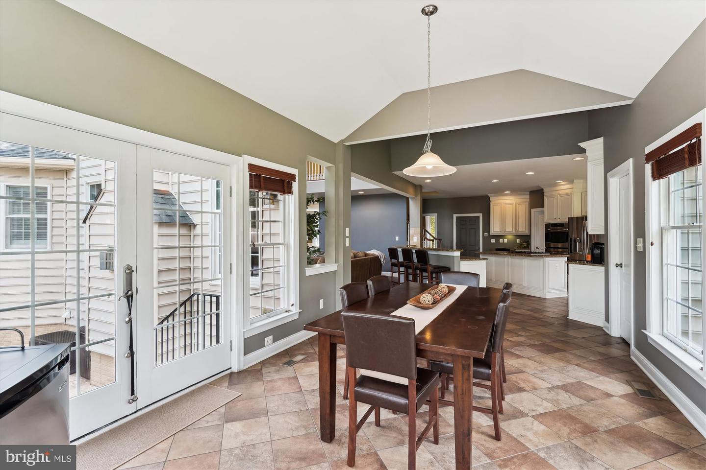 42536 FLEMMING DR, CHANTILLY, Virginia 20152, 4 Bedrooms Bedrooms, ,3 BathroomsBathrooms,Residential,For sale,42536 FLEMMING DR,VALO2094906 MLS # VALO2094906