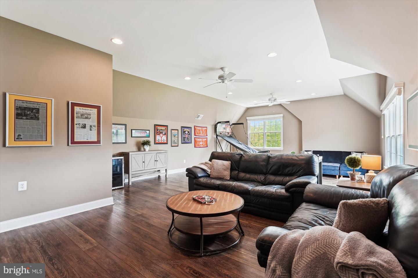 42536 FLEMMING DR, CHANTILLY, Virginia 20152, 4 Bedrooms Bedrooms, ,3 BathroomsBathrooms,Residential,For sale,42536 FLEMMING DR,VALO2094906 MLS # VALO2094906