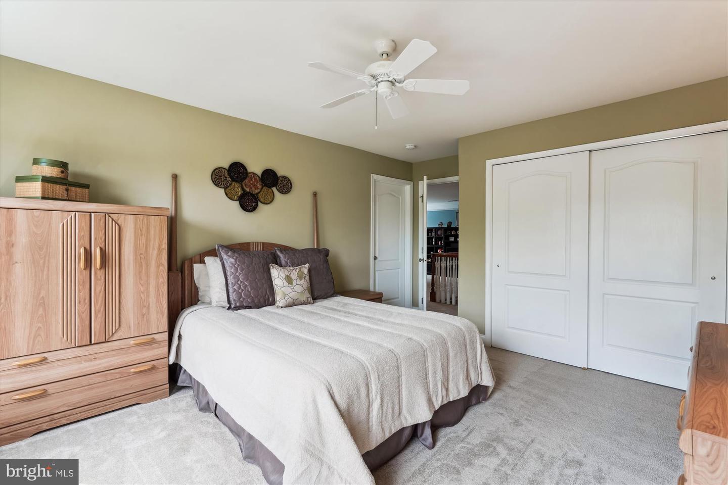 42536 FLEMMING DR, CHANTILLY, Virginia 20152, 4 Bedrooms Bedrooms, ,3 BathroomsBathrooms,Residential,For sale,42536 FLEMMING DR,VALO2094906 MLS # VALO2094906