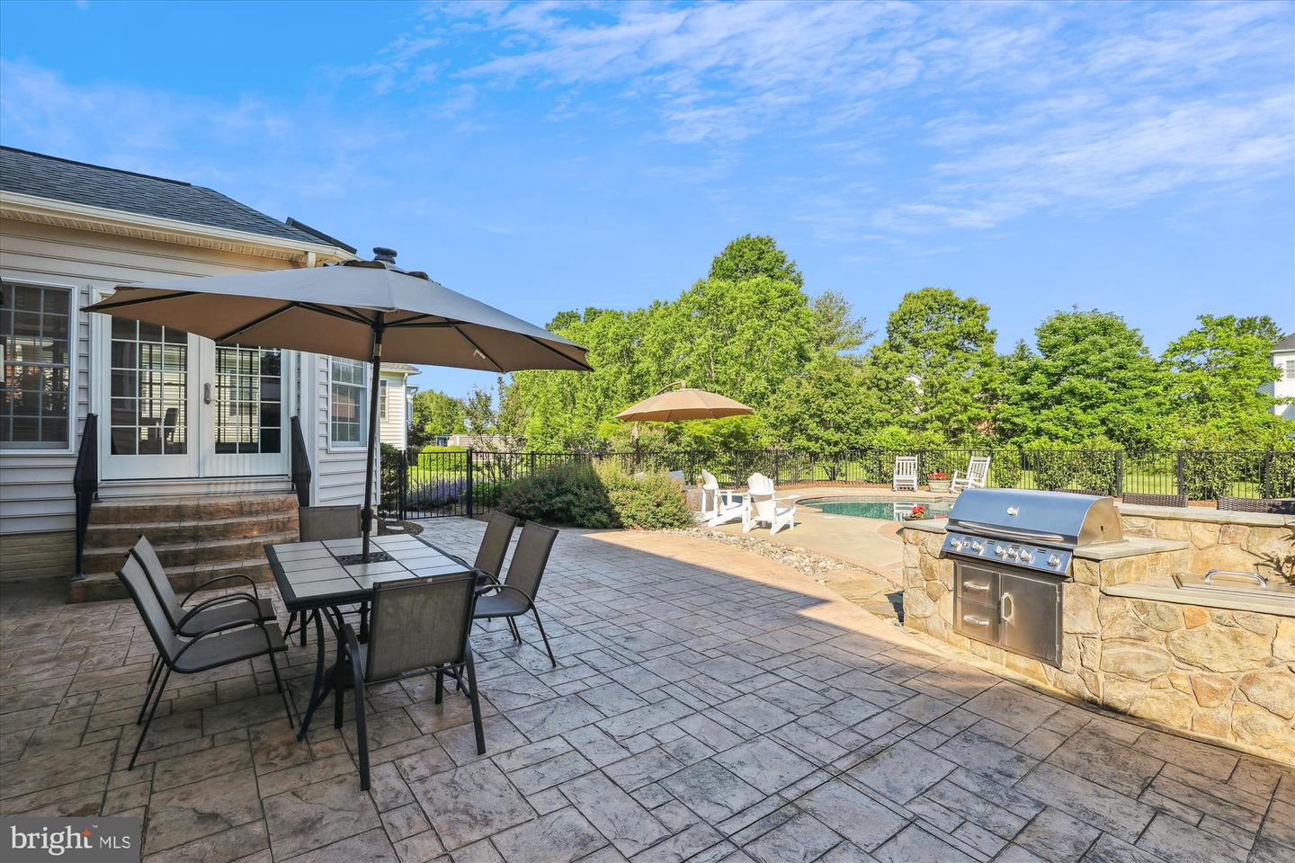 42536 FLEMMING DR, CHANTILLY, Virginia 20152, 4 Bedrooms Bedrooms, ,3 BathroomsBathrooms,Residential,For sale,42536 FLEMMING DR,VALO2094906 MLS # VALO2094906