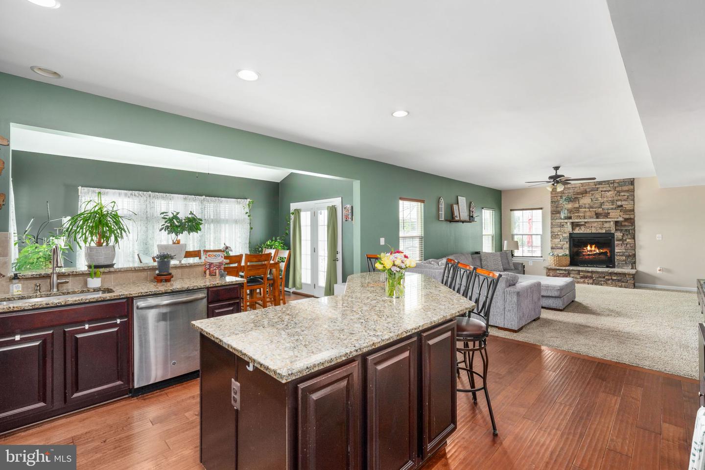 23 CLEAR SPRING LN, FREDERICKSBURG, Virginia 22405, 5 Bedrooms Bedrooms, ,3 BathroomsBathrooms,Residential,For sale,23 CLEAR SPRING LN,VAST2038224 MLS # VAST2038224