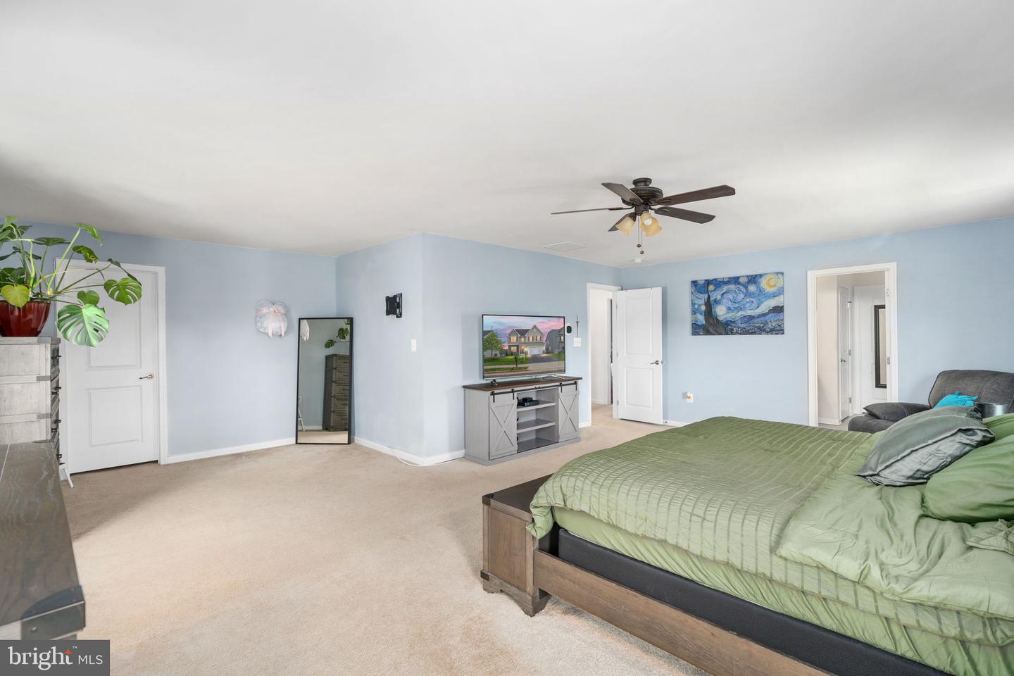 23 CLEAR SPRING LN, FREDERICKSBURG, Virginia 22405, 5 Bedrooms Bedrooms, ,3 BathroomsBathrooms,Residential,For sale,23 CLEAR SPRING LN,VAST2038224 MLS # VAST2038224