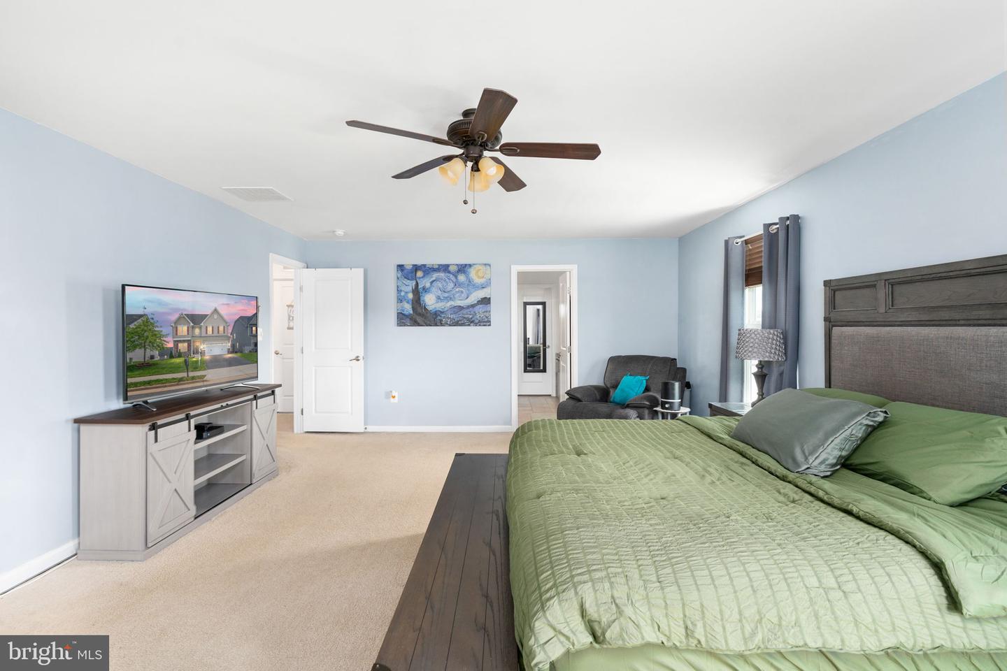 23 CLEAR SPRING LN, FREDERICKSBURG, Virginia 22405, 5 Bedrooms Bedrooms, ,3 BathroomsBathrooms,Residential,For sale,23 CLEAR SPRING LN,VAST2038224 MLS # VAST2038224